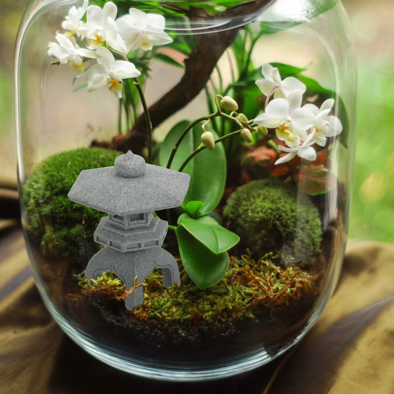 

3 Pcs Pagoda Lantern Japanese Landscape Ornaments Resin Miniature Pagoda Model Material Garden Statue Bonsai Decor