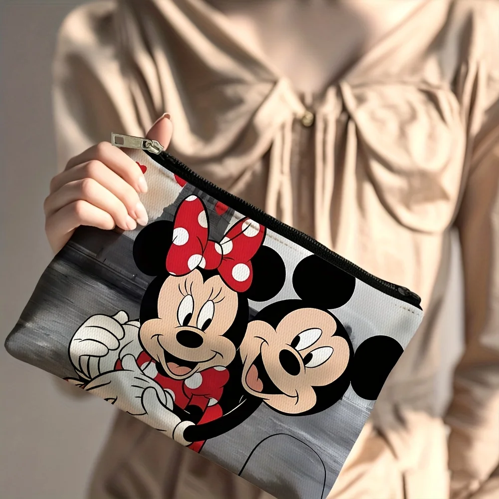 1 Piece Disney Mick…