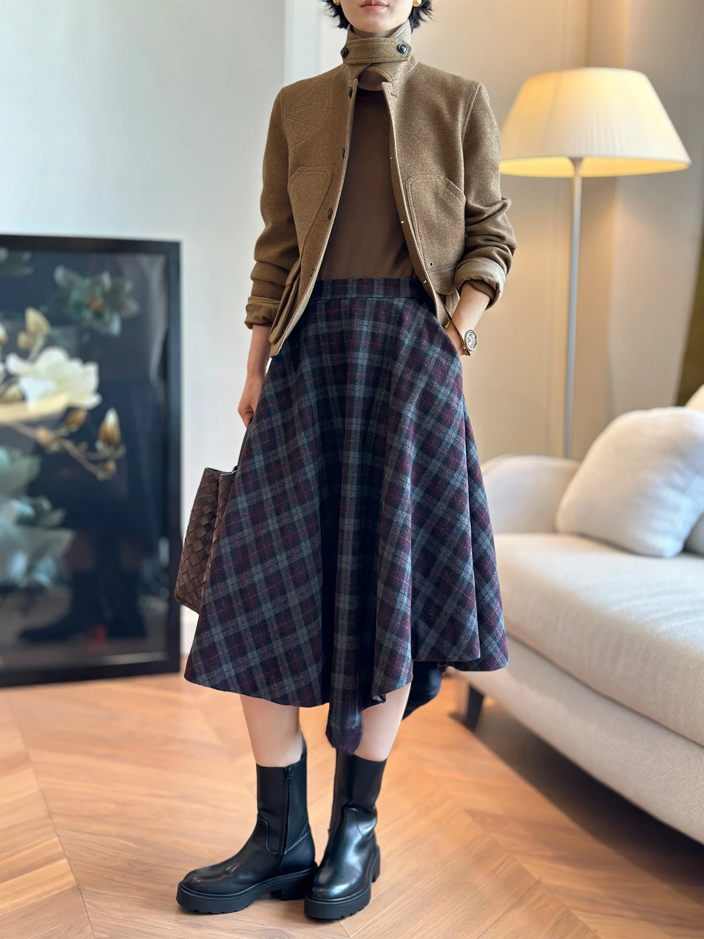 

Edinburgh BAO Sle f Skirt Classic Plaid Color Woven Floing i Retro High Waist Asymmetrical Loose Fit Women's Skirt
