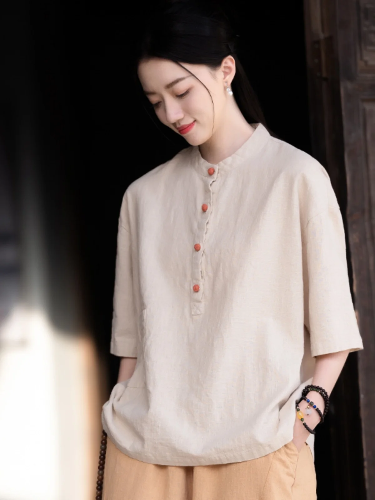

New 2026 Summer Women's Cotton Linen Short Sleeve T-Shirt Button up Vintage Chinese Style Breathable Loose Fit round Neck Top