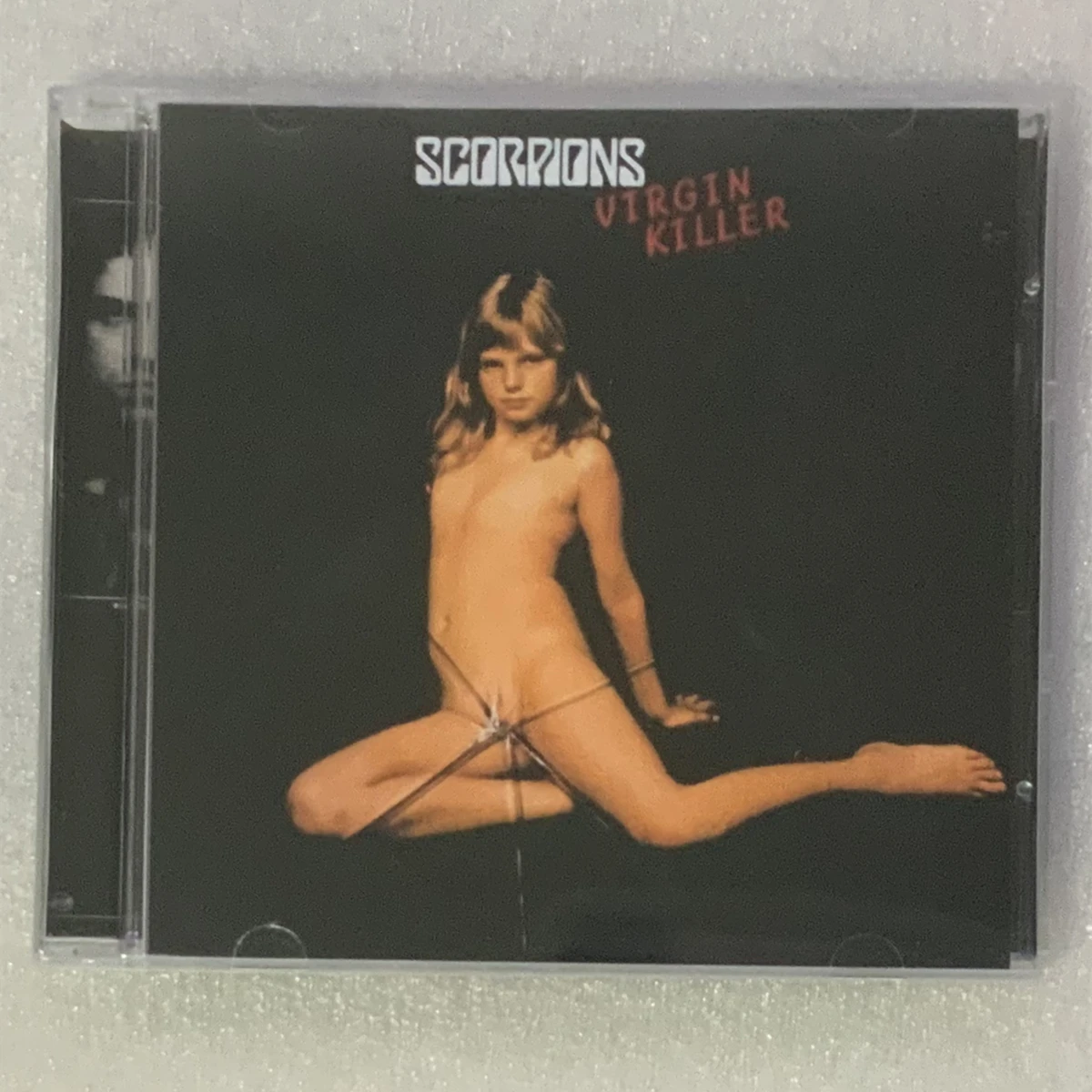 

Рок-скорпионы, Рудольф Шенкер, музыкальный компакт-диск, альбом Virgin Killer, музыкальная запись с изображением жизни, косплей, Walkman, автомобильные звуковые треки, коробка, подарки