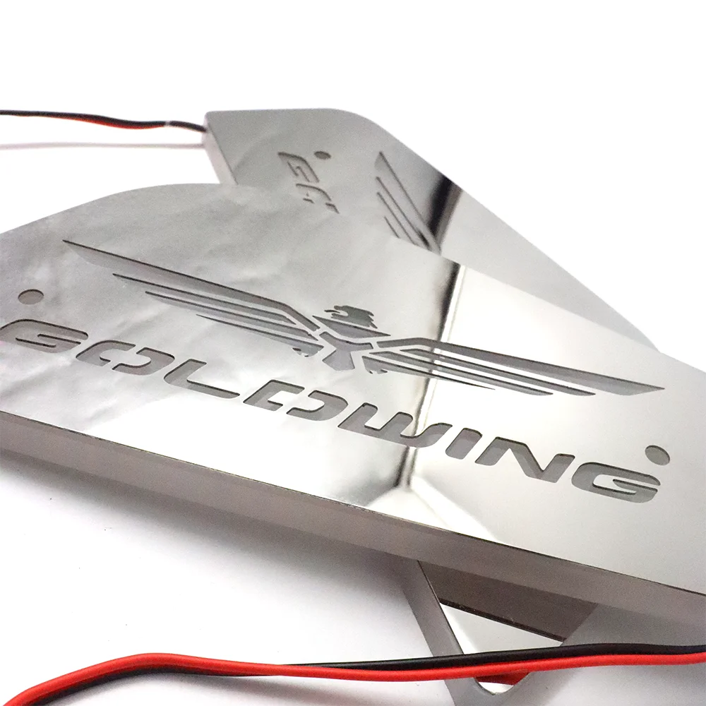 Per GOLDWING 1800 GL1800 Accessori Moto Passeggero Pedane Nuova Illuminazione A LED Pedale Goldwing 1800 2001-2017