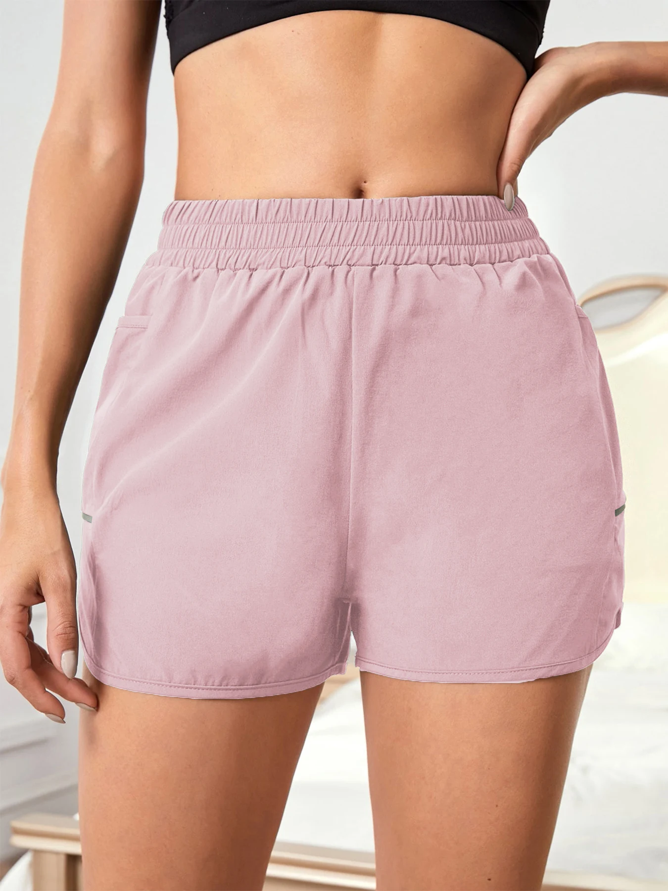 Women's new shorts with mobile phone pocket, elastic waist, sports belt, reflective strips, casual fashion sports shorts