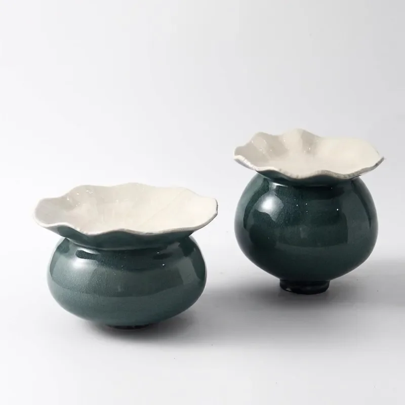 Modern Minimalist Blue Green Ceramic Vase for Living Room Decor TV Cabinet Centerpiece Flower Arrangement Home Ornament