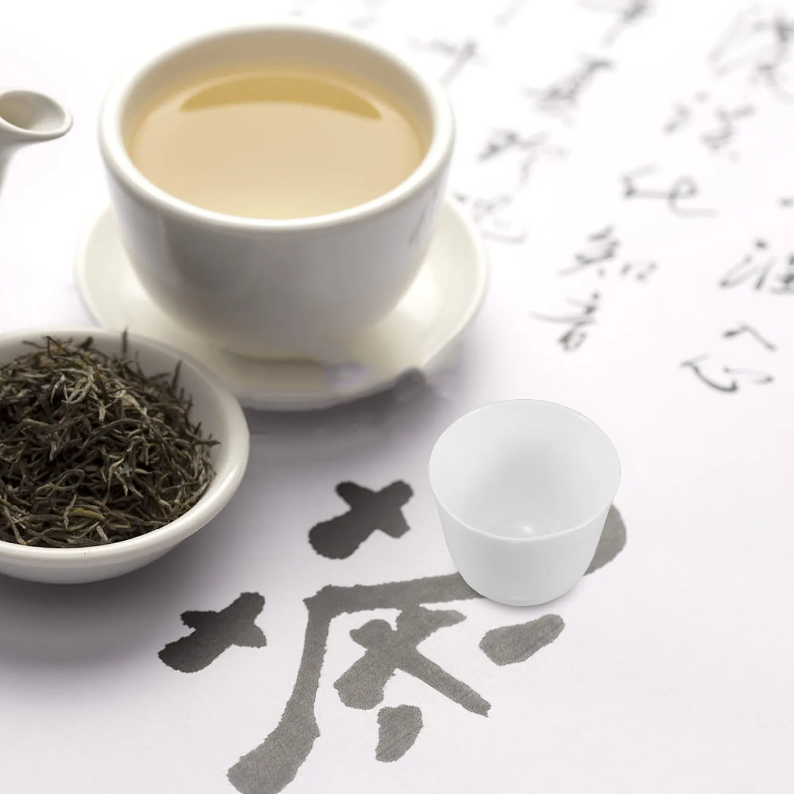 

4Pcs Chinese Porcelain Tea Cups Elegant and Sturdy Perfect for Gongfu Tea and Social Gatherings Handmade Cups Chinese Cup