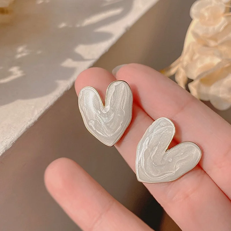 S925 Silver Needle Stud Earrings Sweet White Oil Drips Geometric Heart Earring Korean Cute LOVE Type Gold Earring Jewelry 2024