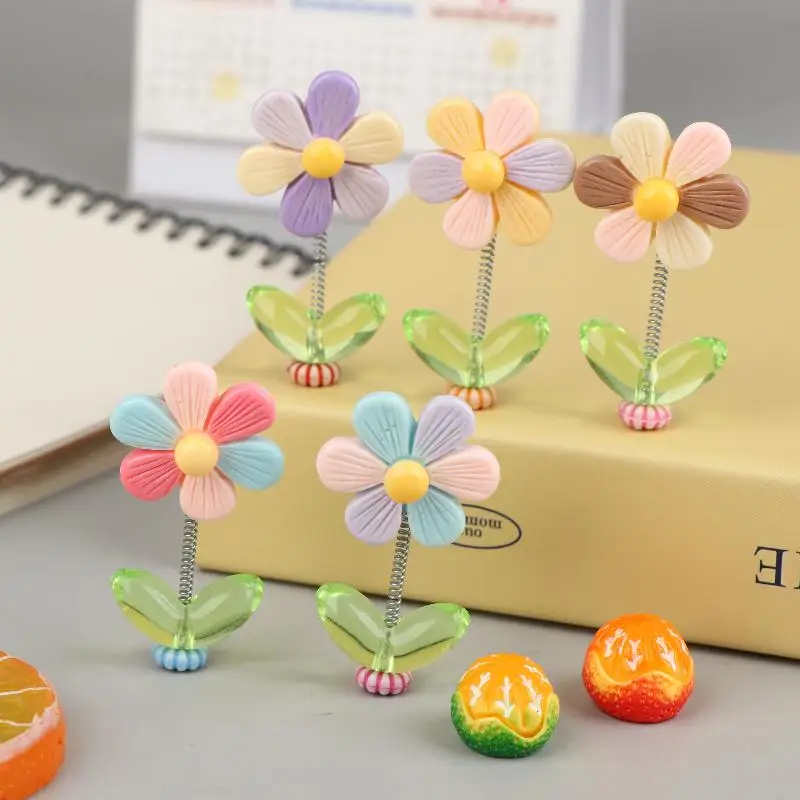 Swing Chrysanthemum Pendant Car Console Decor, DIY Dashboard Ornament, Floral Theme Interior Decoration