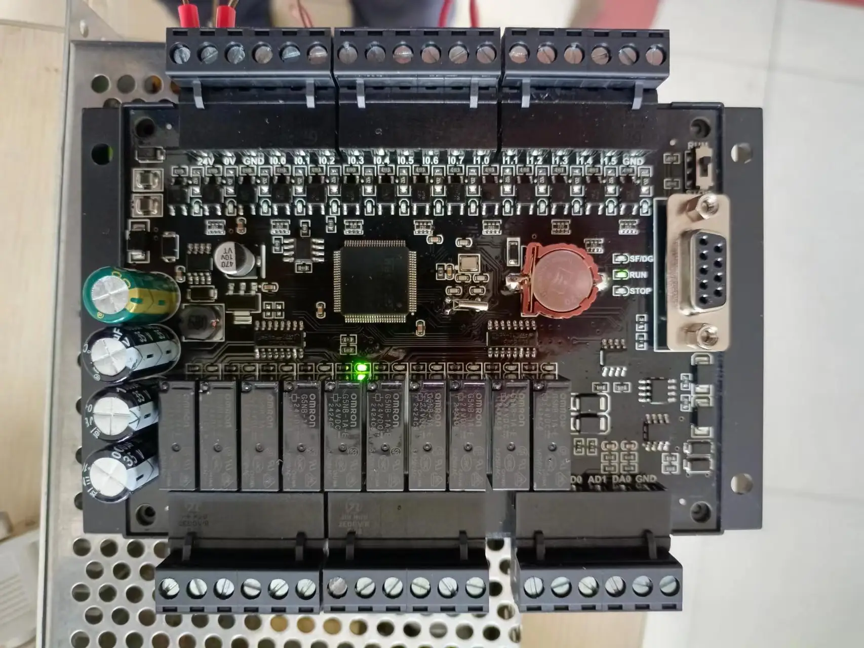 Controlador Programável Plc Cpu224xp S7200 24v Plc 214-2bd230xb8 14i 10o 2i 1o