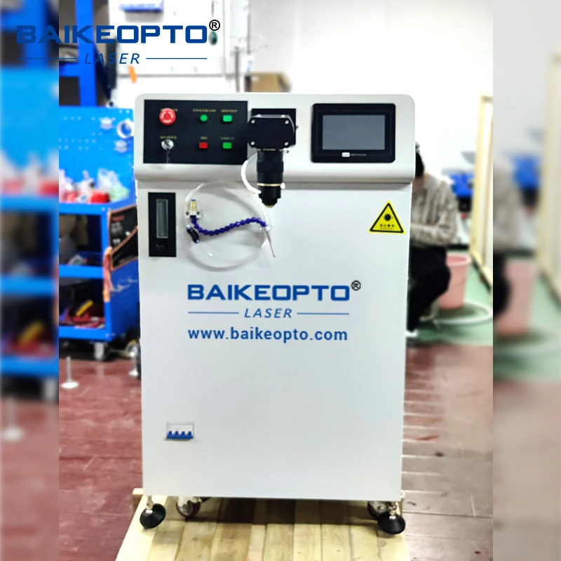 Precyzyjna spawarka laserowa YAG do akumulatorów, pojedyncza stacja do szczelnego zgrzewania małych aluminiowych obudów ogniw.