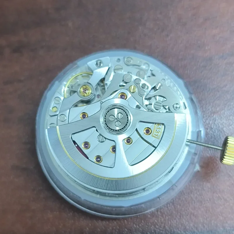 Watch movement accessories 4131 movement produced in Dandong 4131 mechanical movement
