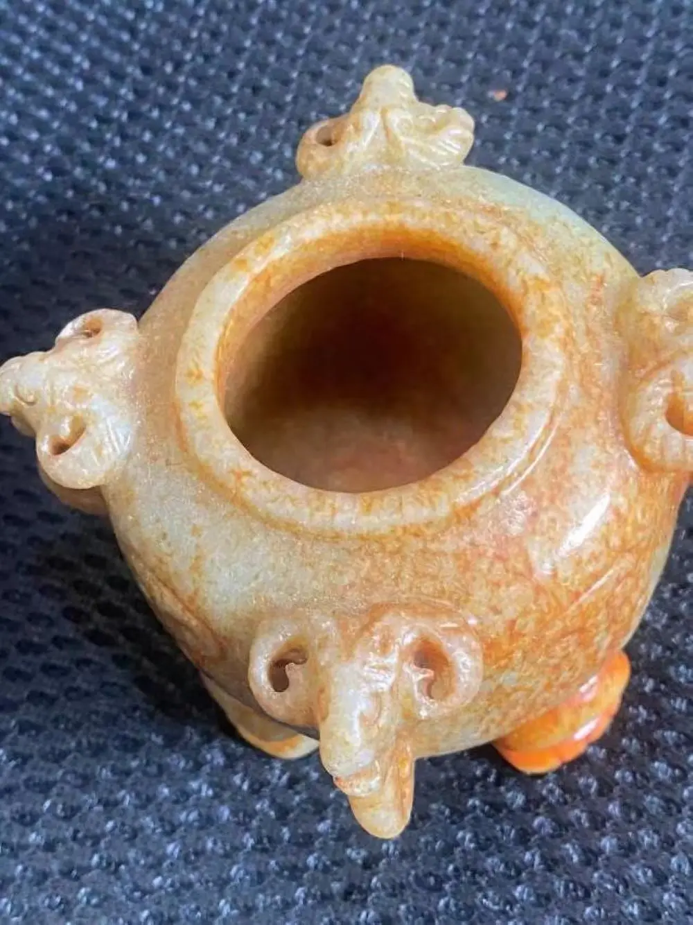 Imagem -06 - Hetian Jade Natural Pequeno Queimador de Incenso Escultura Quatro Cabeças de Ovelhas Forma Realista Fino Escultura Acessórios Preciosos Peças Lote