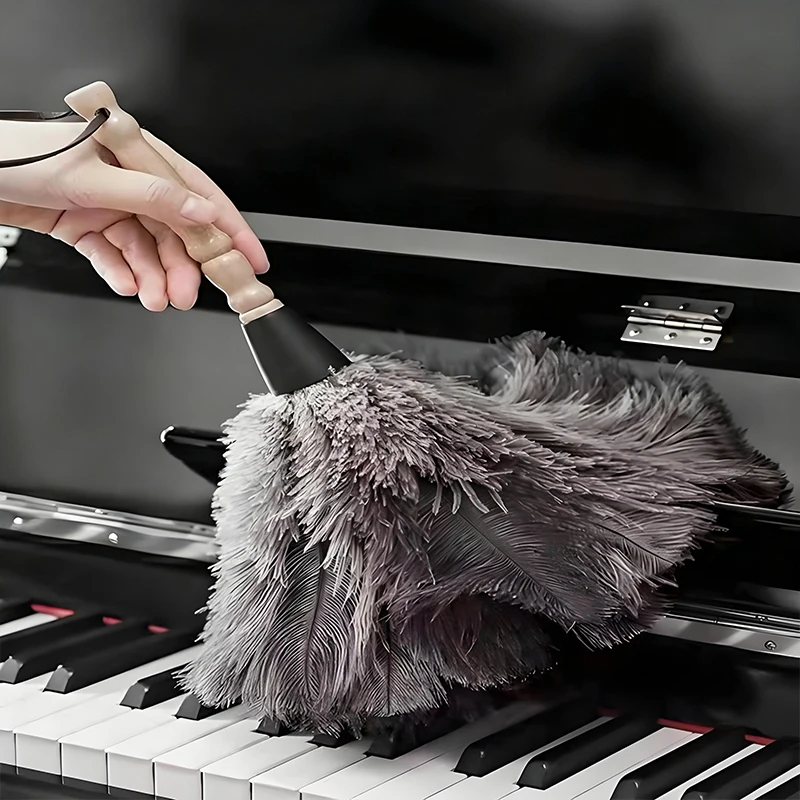 Feather Duster Wooden Handle Duster Anti-static Dust Removal Dusters Ostrich Duster Feather Fur Brush Home Cleaning Tools view 3