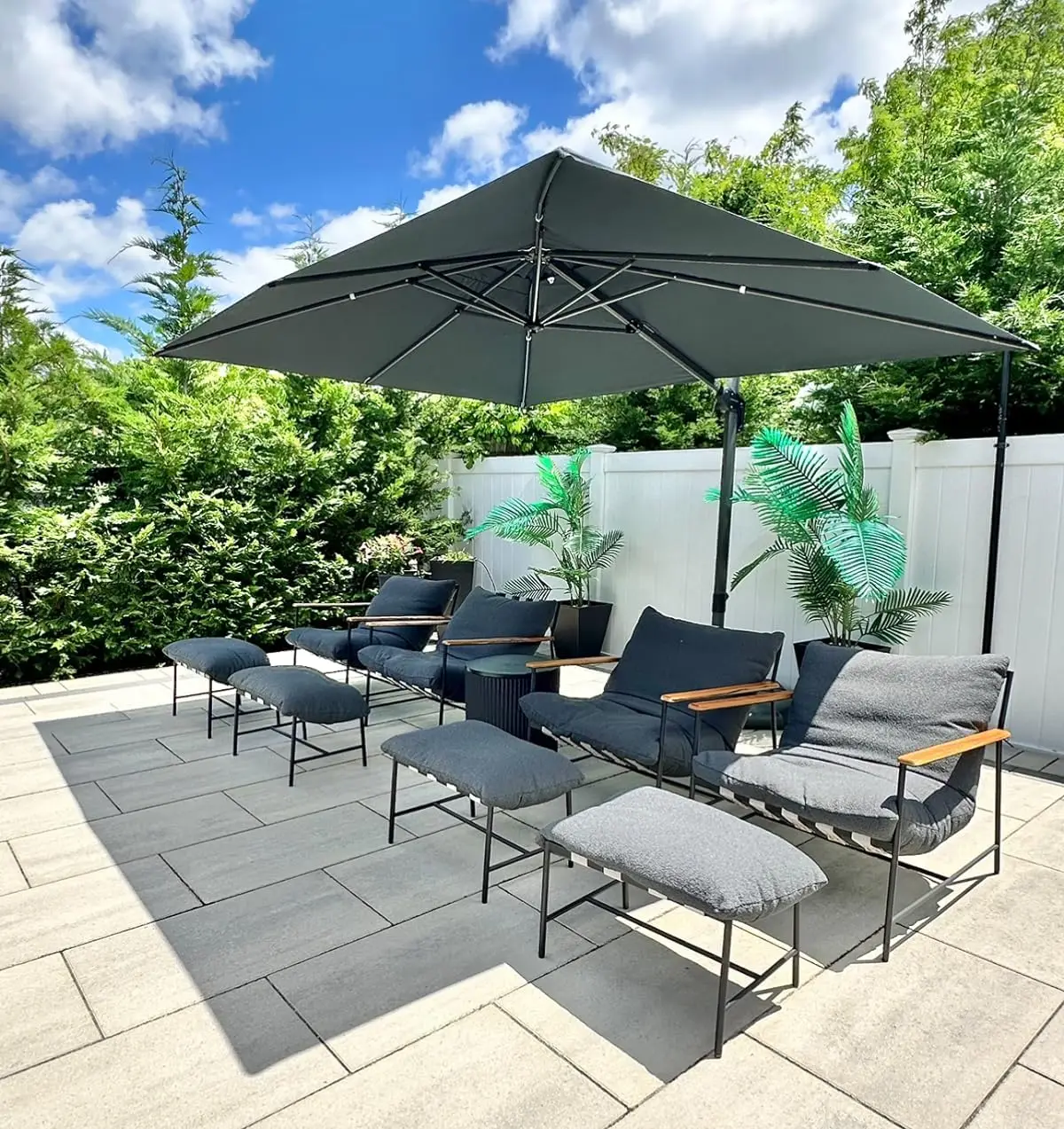 Cantilever Umbrella 9' x 11.5' Rec 360° Rotation y