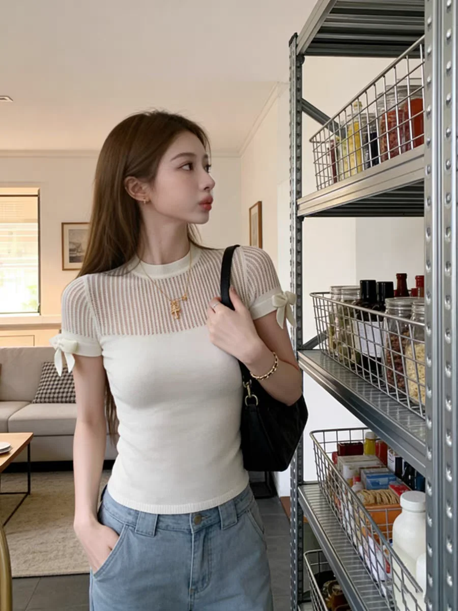 

Женская футболка с коротким рукавом и круглым вырезом в французском стиле, с ажурным узором, облегающая, дышащая, с дизайнерским кроем.