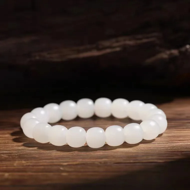 

Xinjiang Natural Hotan Jade Old Style Bead Hand String Women's Sheep Fat White Jade Bucket Bracelet Apple Bead Jade Bead String