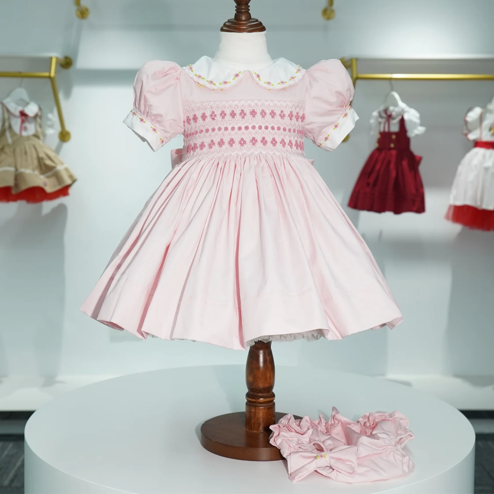 Baby Girl Summer Pink Flower Handmade Embroidery Smocked Dress with Pants for Eid Birthday Party Holiday Photography Casual A137