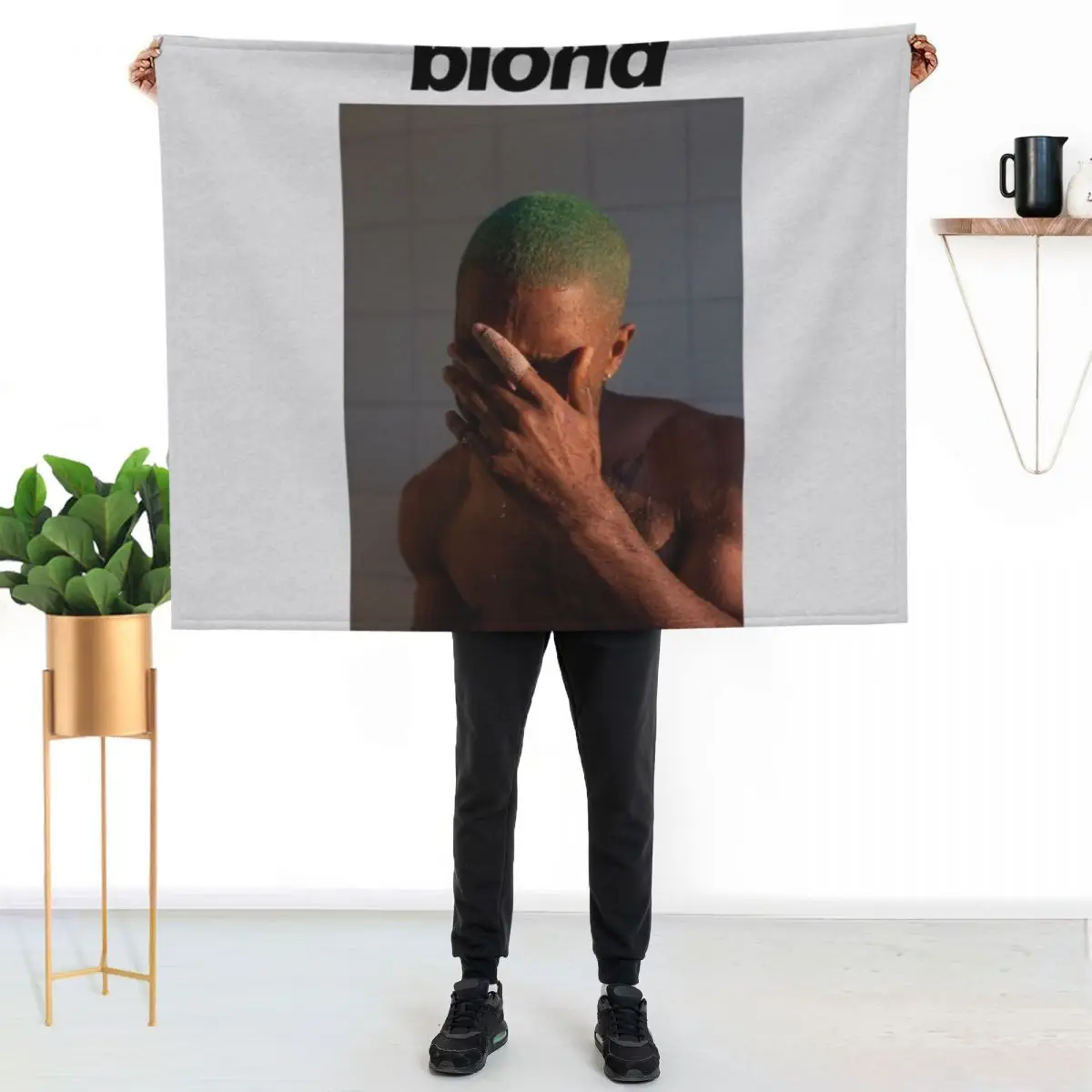 standing man alone Throw Blanket Stuffeds For Decorative Sofa Summer Bed Nap Retros Blankets
