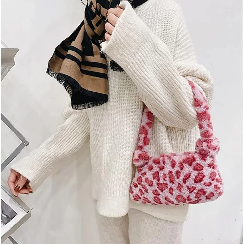 1Pc Fashion Women Cow Print Mini Shoulder Bag Women Winter Plush Armpit Bag Leopard Zebra Pattern Fluffy Tote Bag Small Purse