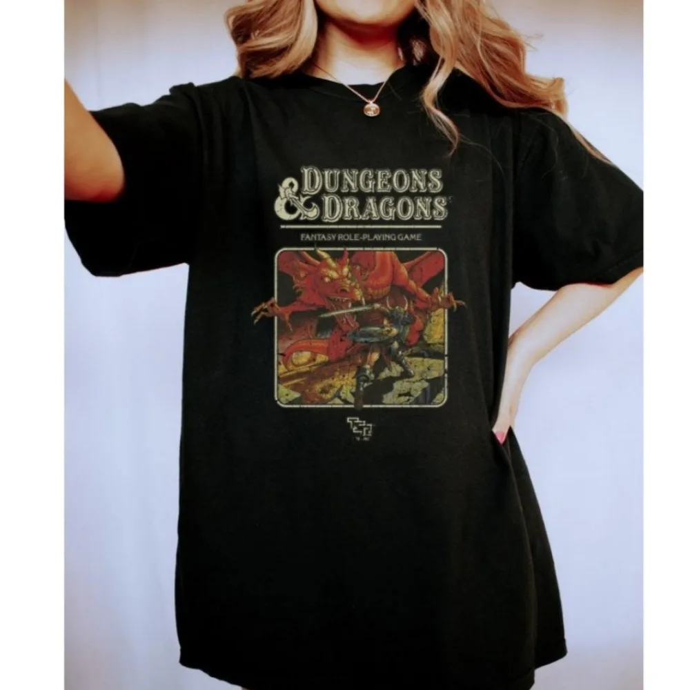 

Футболка с рисунком Dungeon Dragon 1974, подарок для всех винтажных футболок унисекс в стиле Y2K, хлопковые топы высокого качества, игровой свитшот