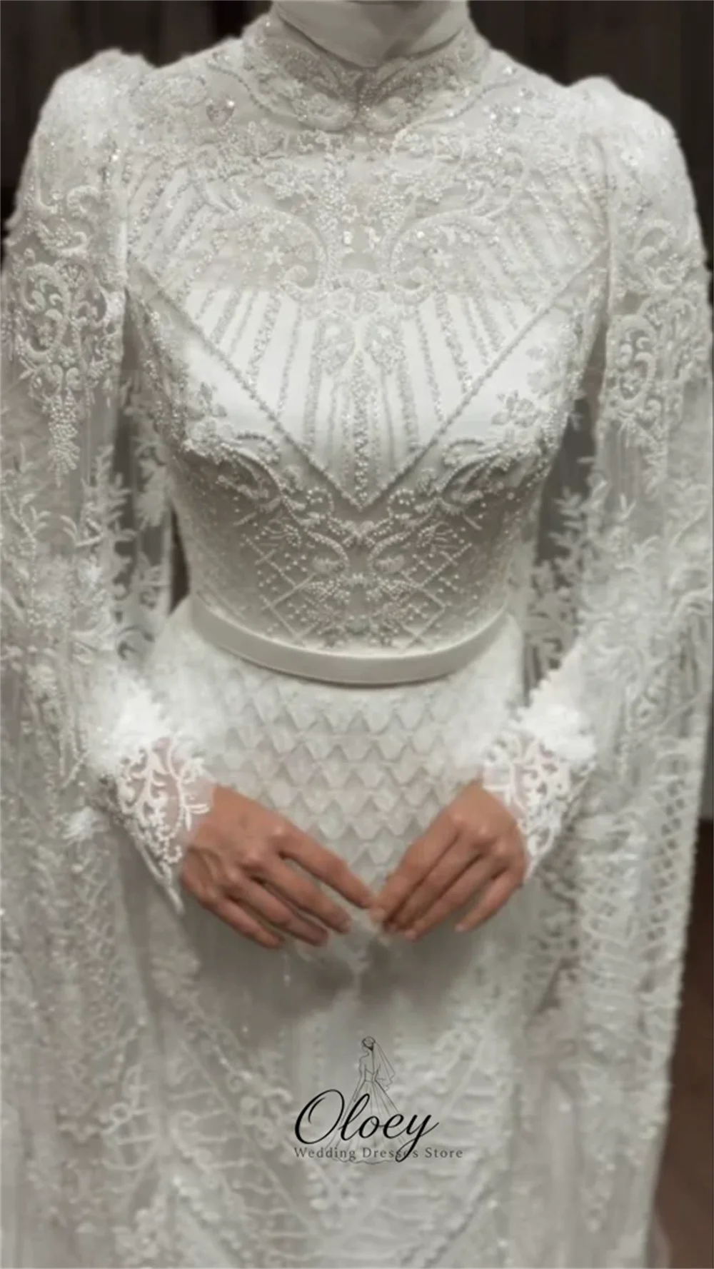 OLOEY Muslim Elegant High Neck Lace Beaded Bridal Gown A-Line Long Sleeve Cape Customized Wedding Dresses For Woman فساتين زفاف