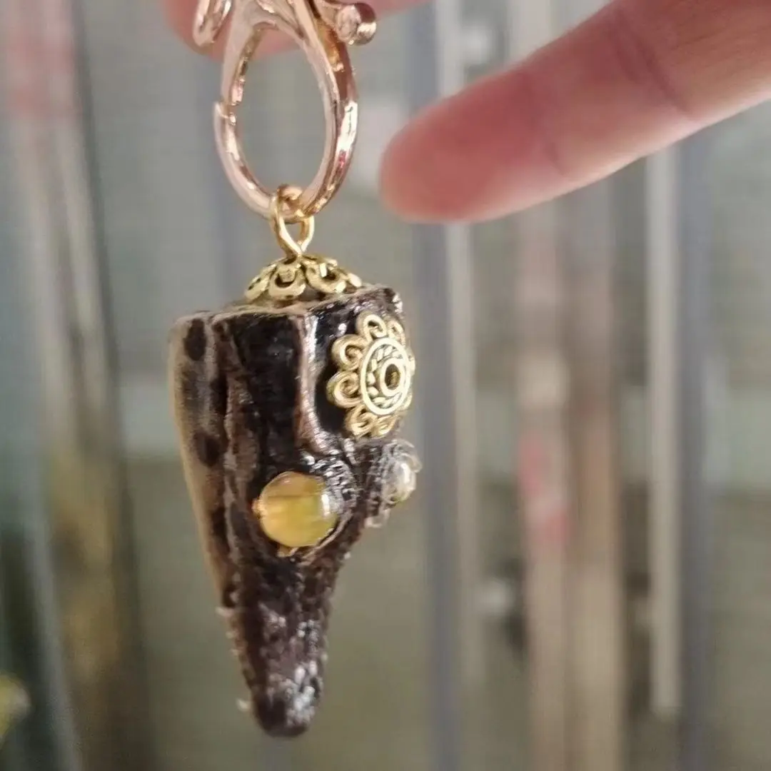 Newly Arrived Jewelry Imitation Crocodile Skin Crocodile Head, Tail Key Chain Men\'s Eye Catching and Cool Jewelry Keychain