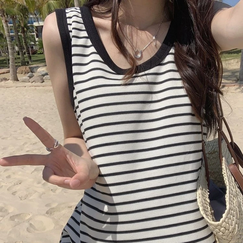 الصيف مخطط حزام طويل كاميس سترة فستان المرأة فضفاضة تي شيرت غير رسمي الركبة طول عطلة الشاطئ الشاطئ طويل ألف خط تنورة