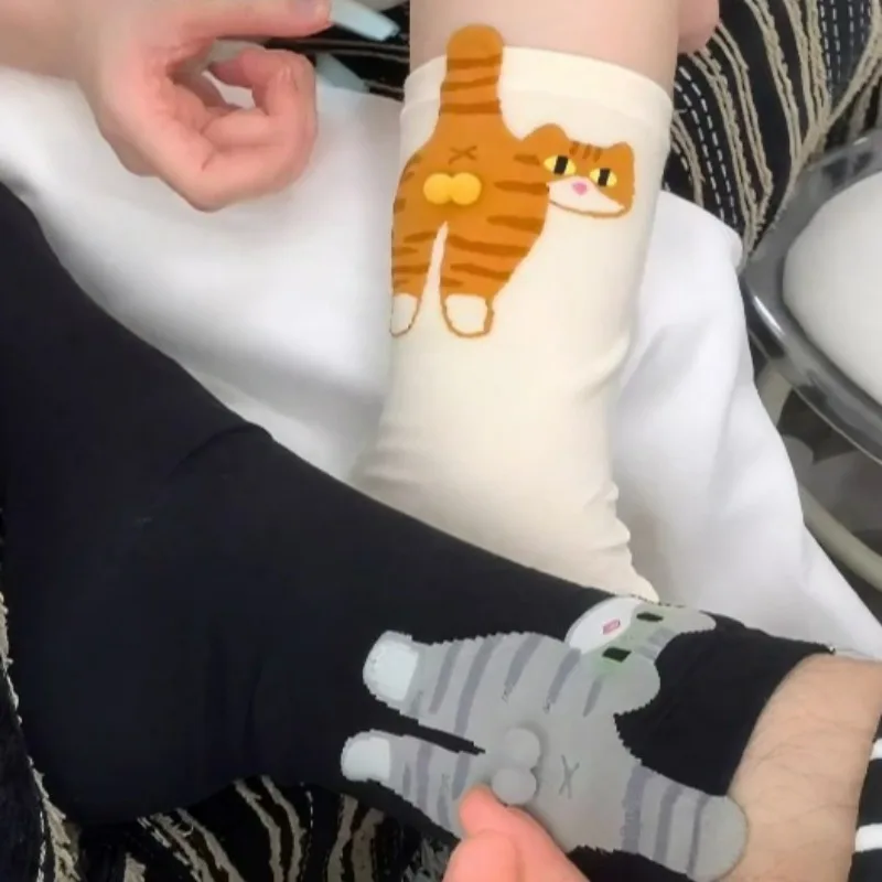 

2pair Cat Socks with Balls Funny Cute Cotton Socks Autumn Soft Breathable Socks Girl Women Sockings Novelty Gifts Accessories