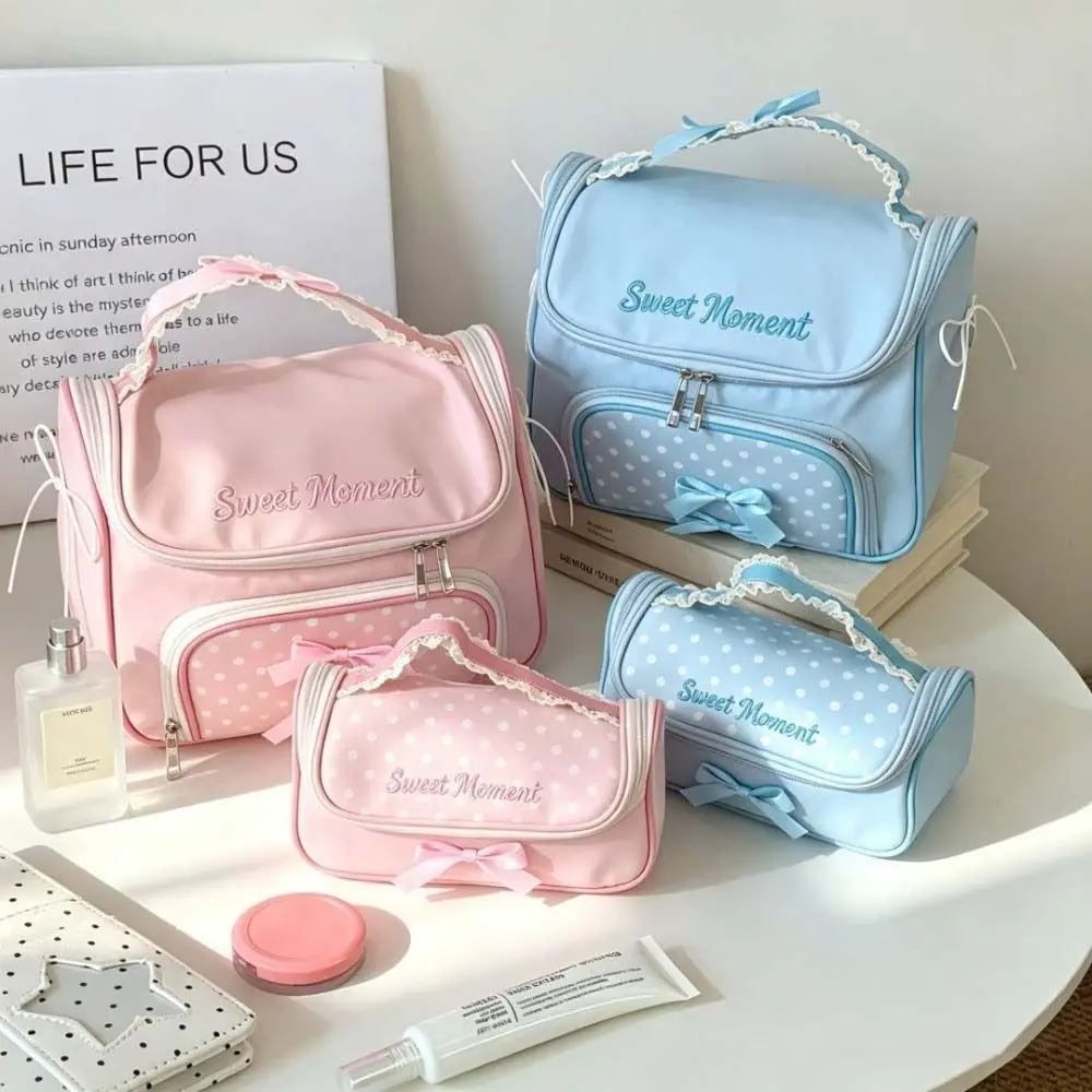 Large Capacity Makeup Bag PU Leather Water-resistant Travel Cosmetic Bag Multifunctional Dot Bowknot Design Handbag Storage Bag
