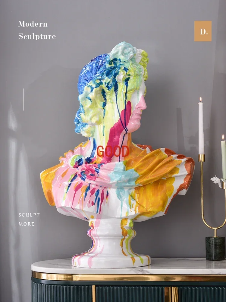 

Light luxury figure statue Venus David home living room