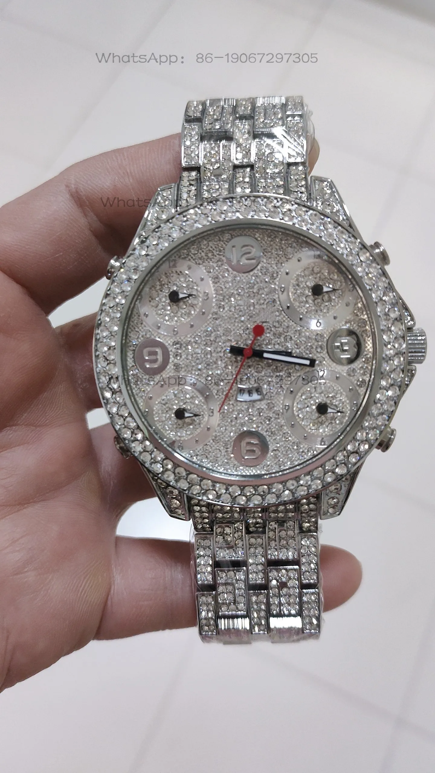 

Five-time zone large dial quartz starry sky couple gold high-end steel band rhinestone watch