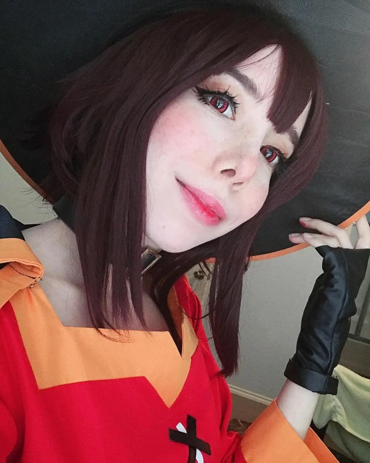 KonoSuba God's Blessing on this Wonderful World Megumin Cosplay Wig Halloween Role Play Costume Party Wigs + Wig Cap