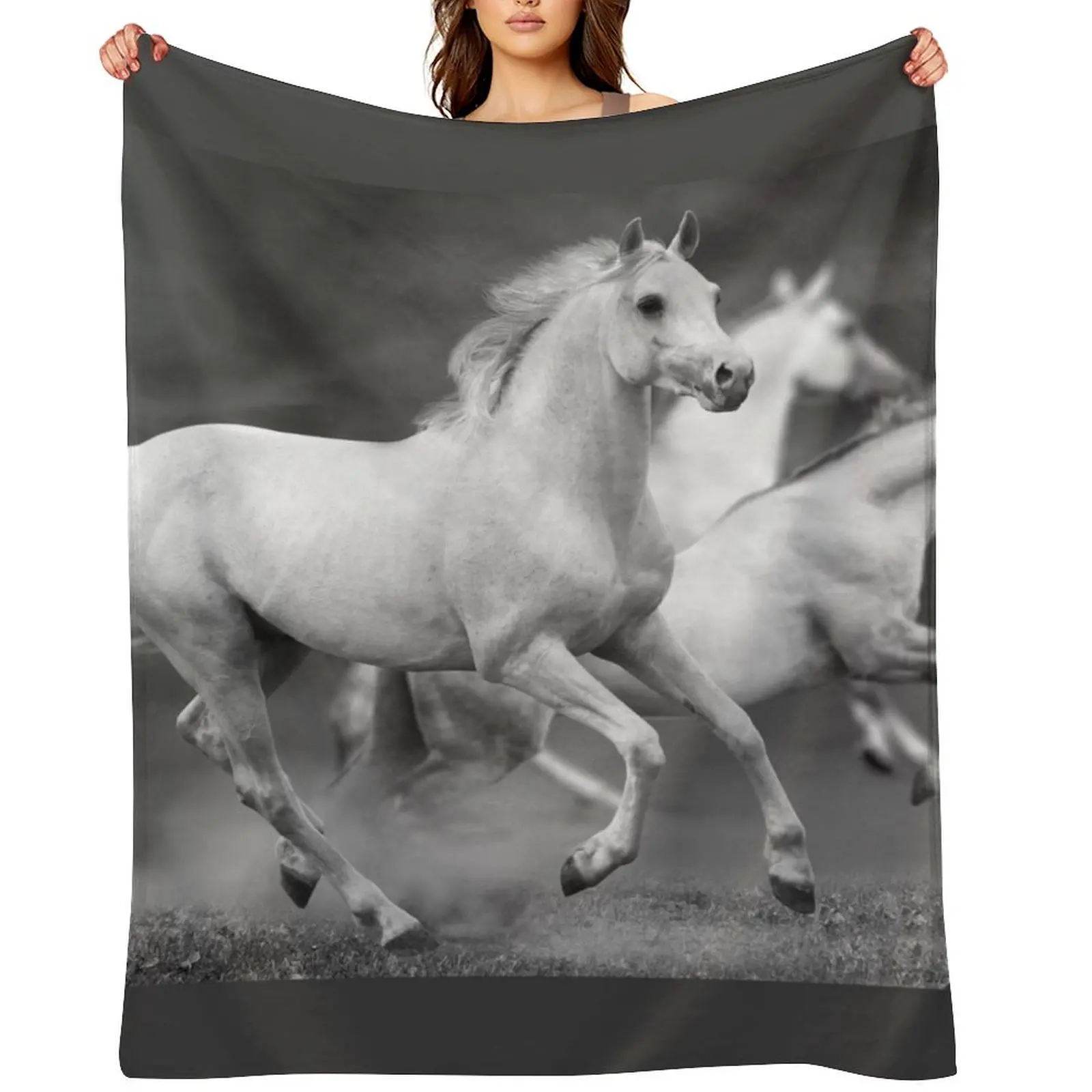 White Horse In Grey Throw Blanket Fashion Sofas manga Baby Bed covers Blankets