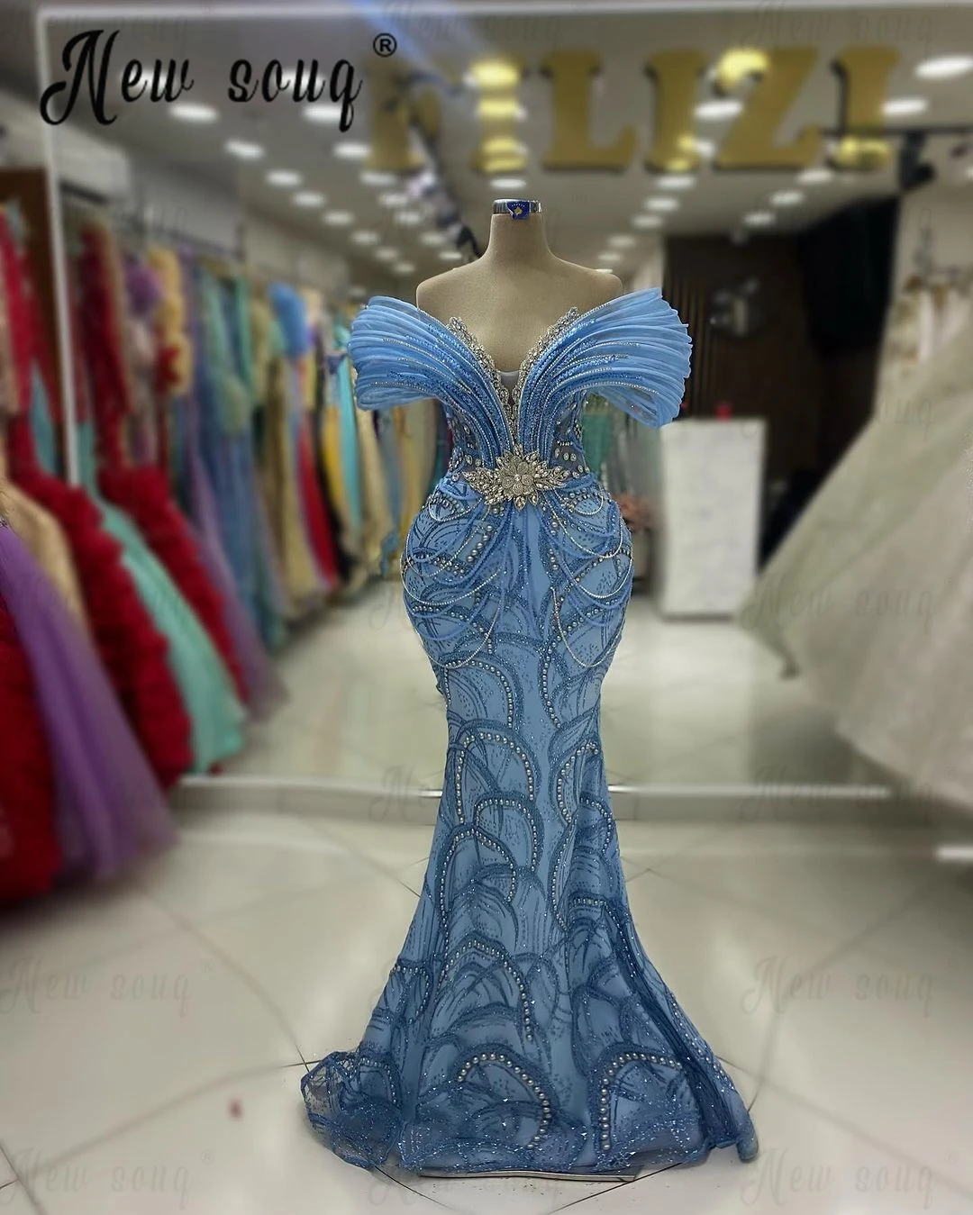 Chic Blue Beaded Wedding Party Dress Plus Size Arabic Formal Evening Dresses Sparkly Crystals Prom Dresses Robes De Soirée