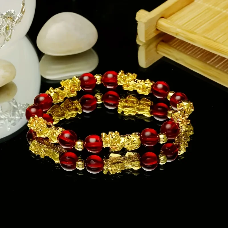 Chinese Style Pixiu Beaded Bracelet Red Round Beads Golden Pixiu Charm Bracelet Vintage Wrist Jewelry Lucky Amulet Bangle Gift