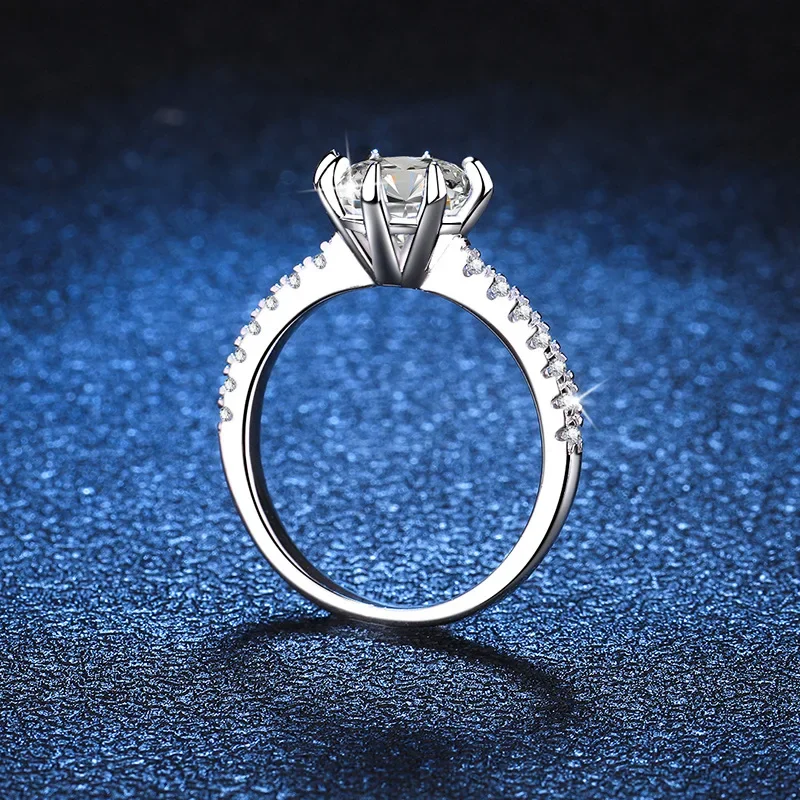 18K Gold Inlaid Diamond  Moissanite PT950 Platinum Light Luxury Tiger Paw 2-carat D-color Moissanite Diamond Wedding Ring