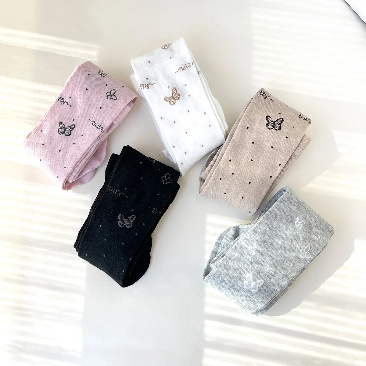 5-Pack of Butterfly Polka Dot Leggings, Versatile Tights for Girls That Can Be Worn Outside