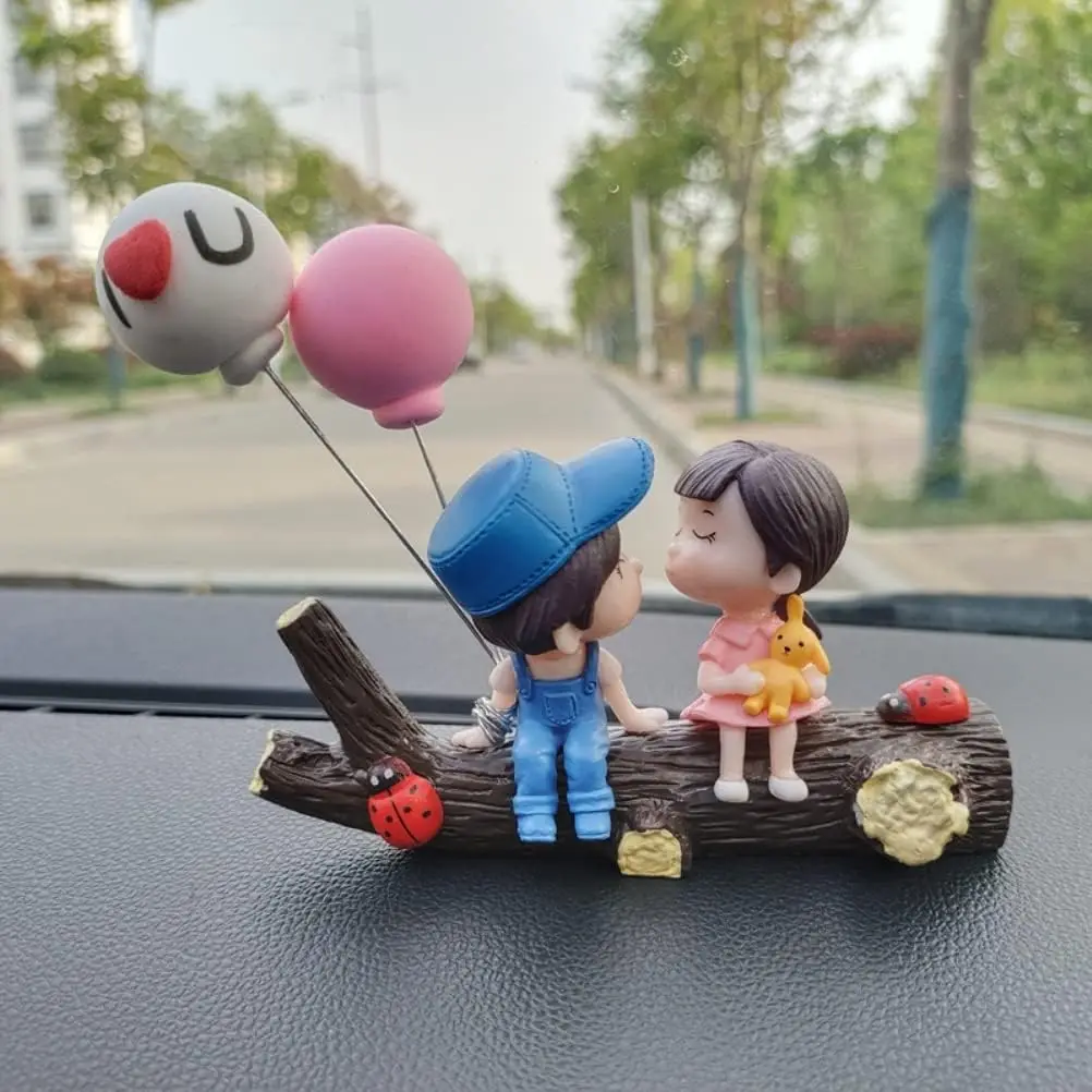 Car Dashboard Ornament, Cute Car Dashboard Ornament Lovely Couple Kissing Boy Girl Car Ornament Car Interior Decoration (Blue)