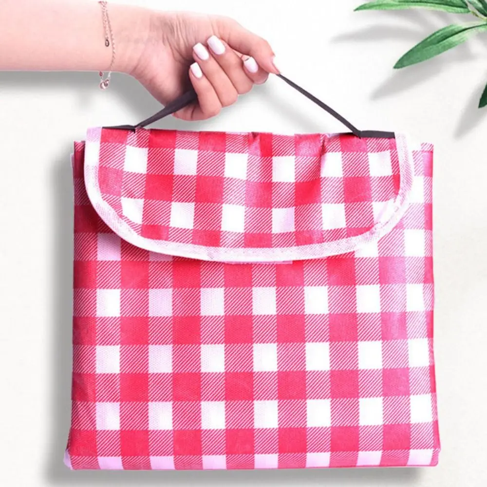Portable Picnic Mat Outdoor Foldable Thicken Beach Mat Moisture-proof Waterproof Camping Blanket