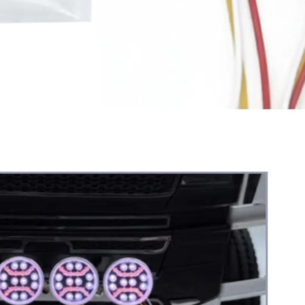 

Metal LED Spotlight Lamp for 1/14 TAMIYA RC Tractor Truck 770S FH16 56375 56360 R620 1851 DIY Hydraulic Dumper Trailer Accessory