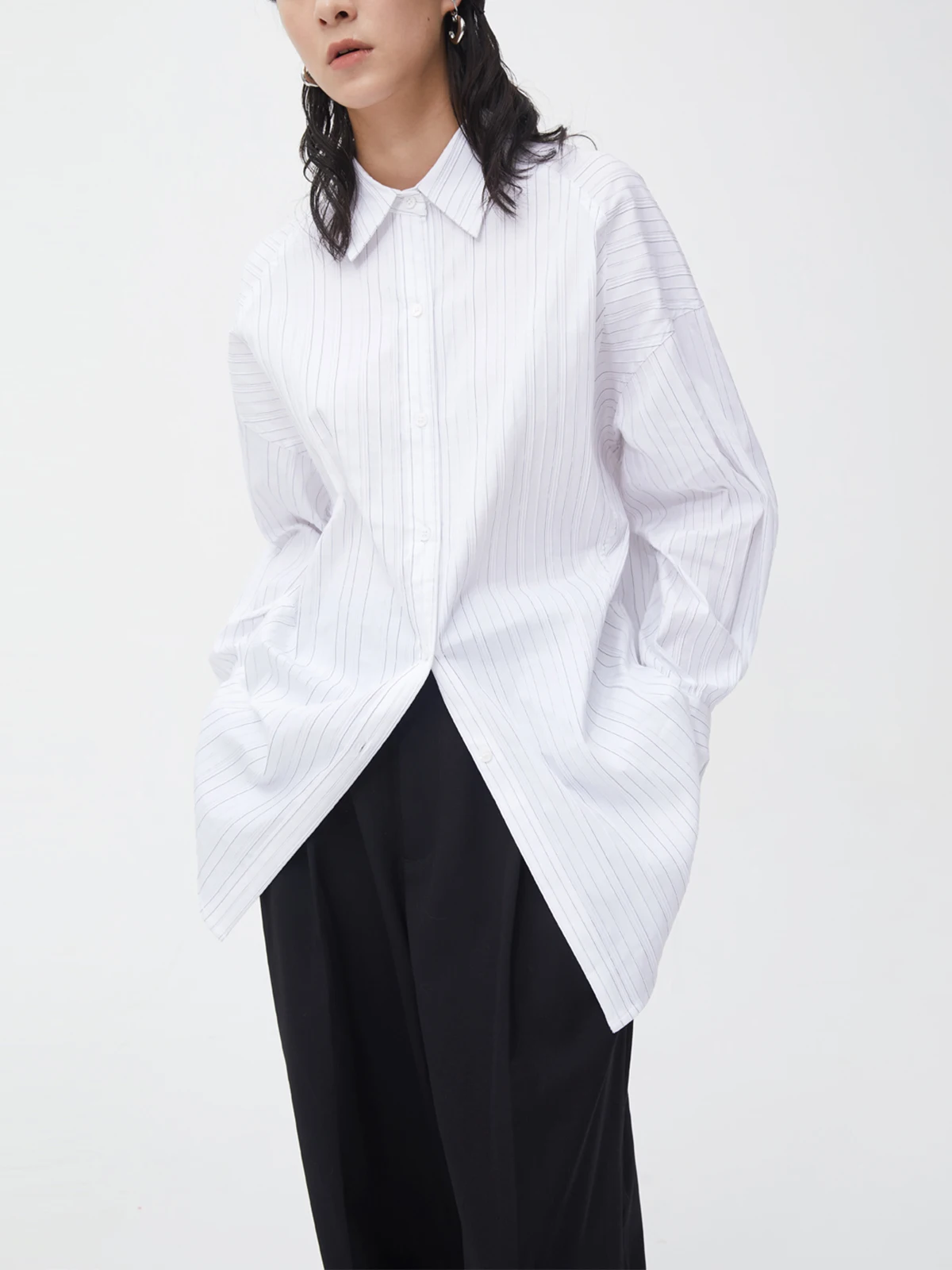 

Женская рубашка из ультратонкого хлопка, белая, свободного кроя, с длинным рукавом, воротником, пуговицами и полосатым узором, весна-лето, офисный стиль