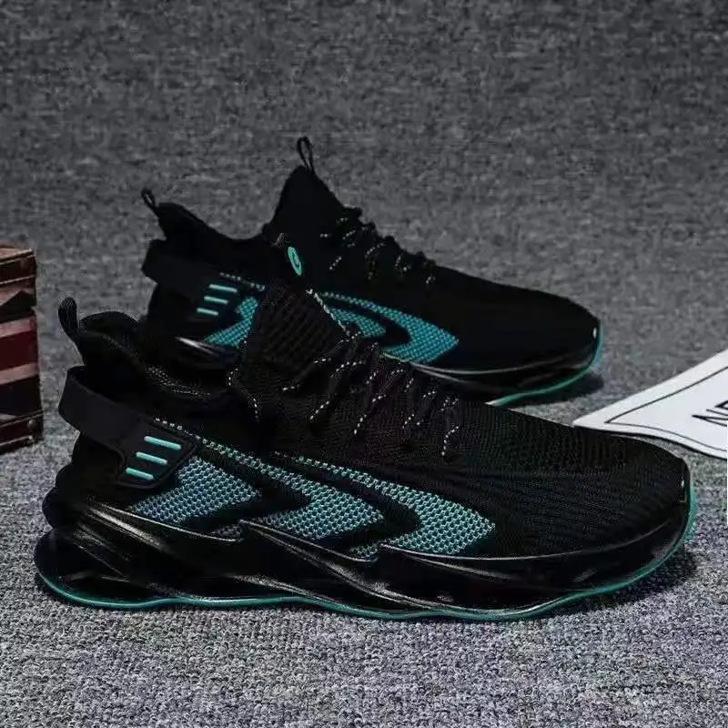 Sepatu olahraga pria, sneaker jala Super bernafas, tenun ringan kasual musim semi 2024