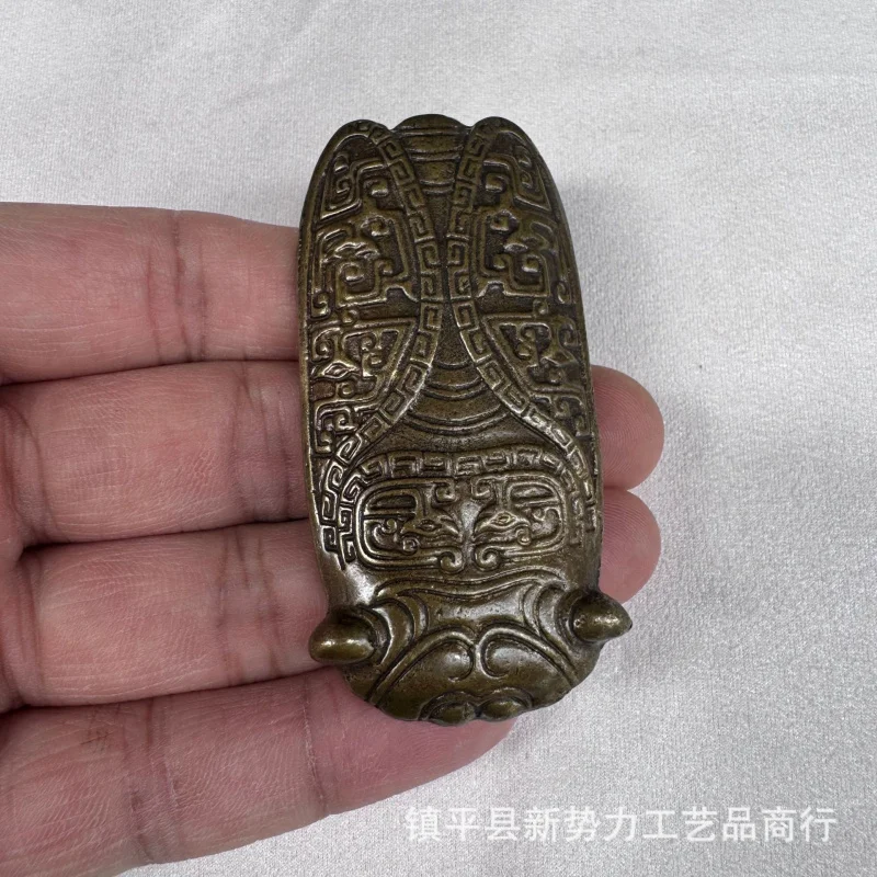 <Instant Success> Golden Cicada Pendant Vintage Craft Hand Ornament