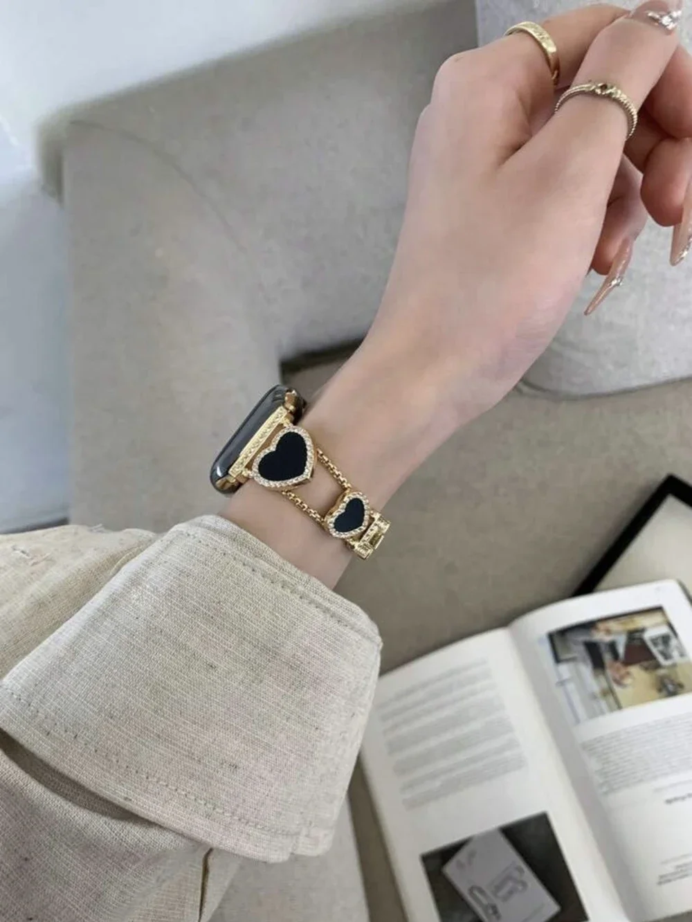 Nice Stainless steel bracelet link For Apple Watch band Series 8/7/6/10/9 40mm 41mm 38mm 42mm 44mm 45mm 46mm Strap