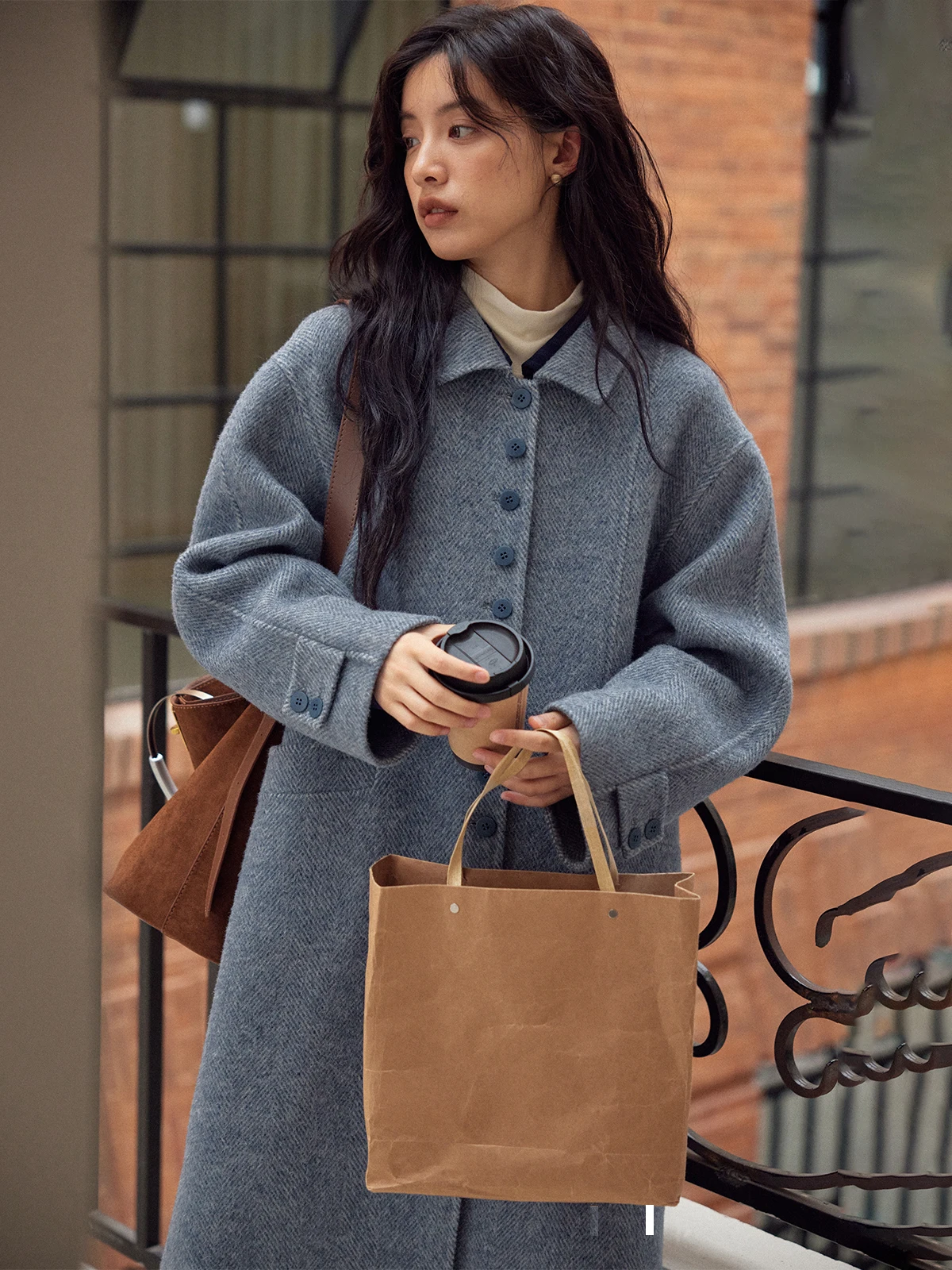 

Женское двустороннее шерстяное пальто Solighter: новая осенне-зимняя модель с отложным воротником, узором гаучо, длинными рукавами и утепленной подкладкой