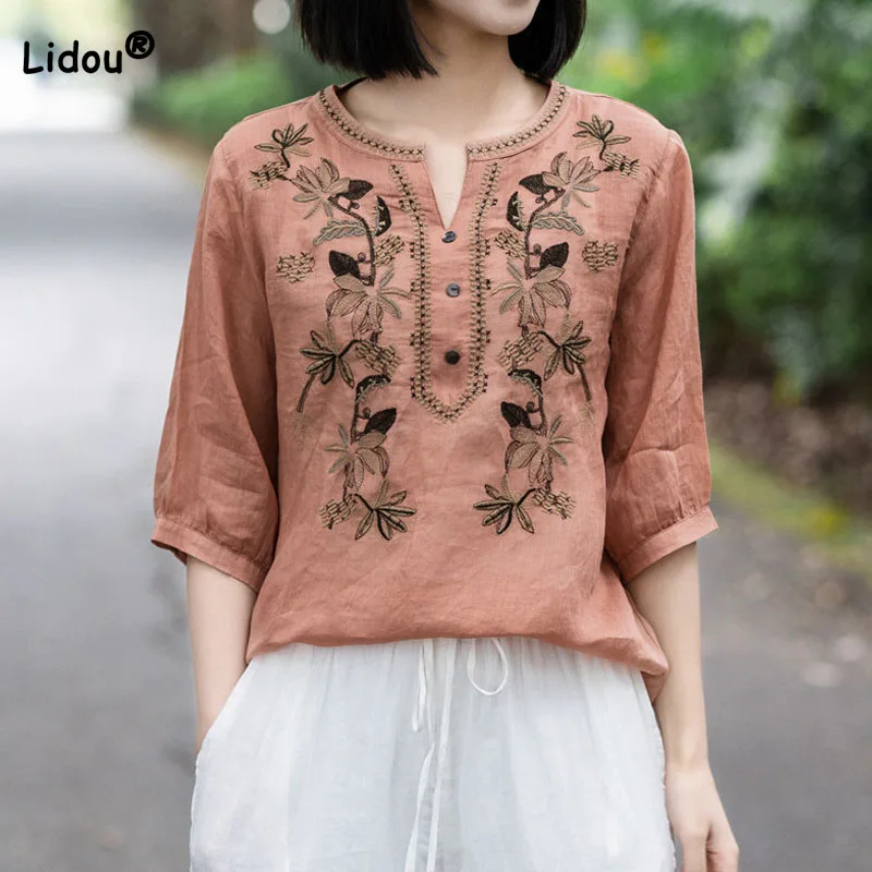 Women\'s Fashion Embroidery Spliced Solid Color V-Neck Shirt Summer Female Clothing New Vintage Loose Casual Half Sleeve Blouse