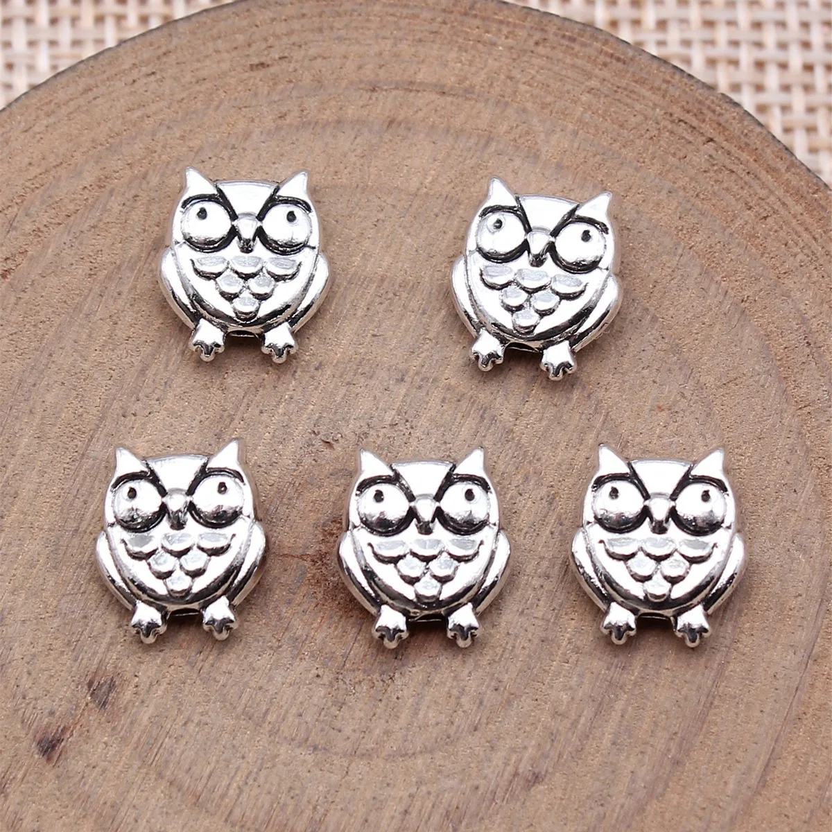 40pcs 11x9mm(0.43x0.35inch) Antique Silver Color Double Sided Owl Small Hole Beads Jewelry Findings Supplies
