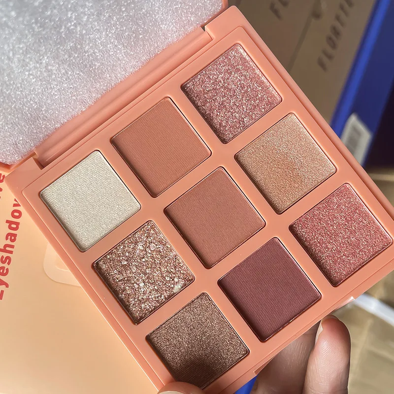 Gogotales kerstchocolade oogschaduwschijf 605 matte kralen aarde glitter negenkleurige oogschaduw