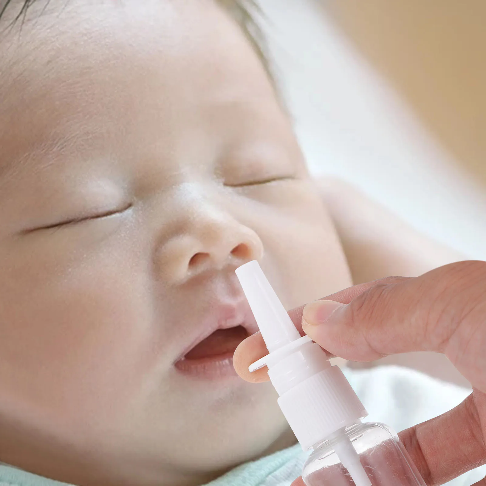 

2Pcs Portable Washer Manual Nose Cleaning Bottle for Infant Easy to Use Non-Irritating Spray Tool