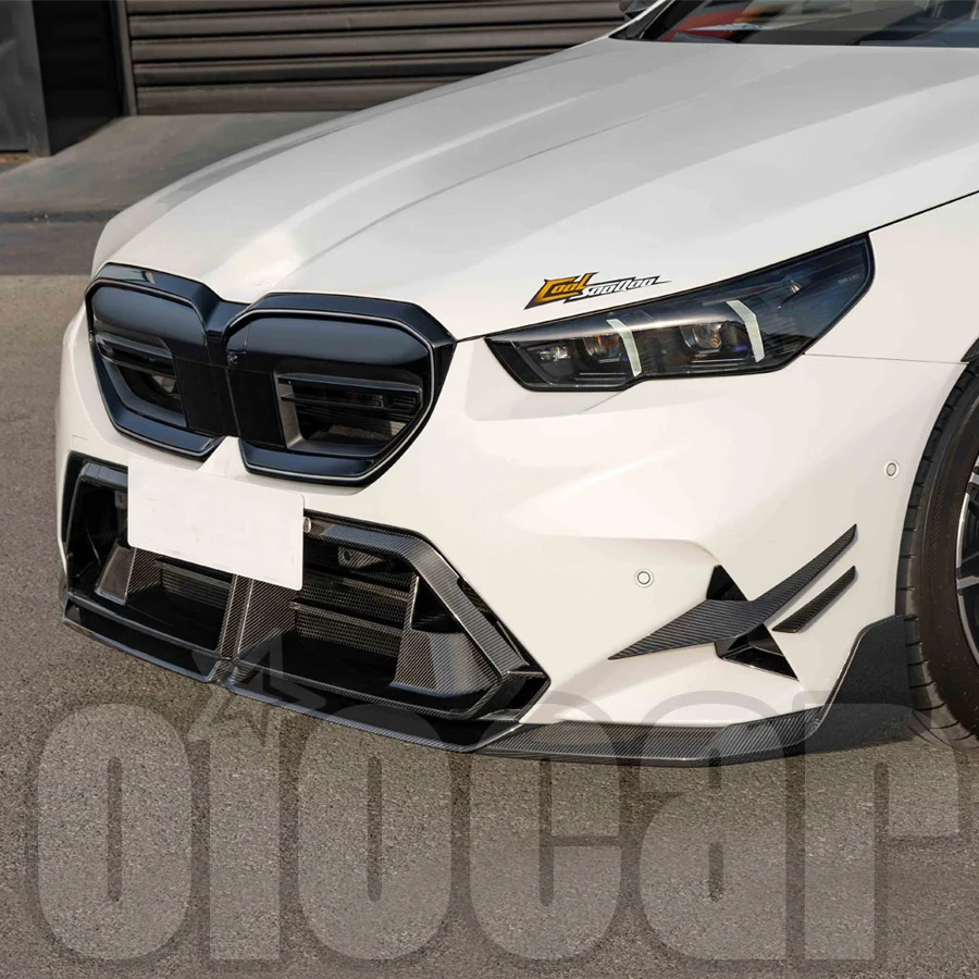 

Передний спойлер Oiomotors SQ-B Style Dry Carbon для BMW G90 M5