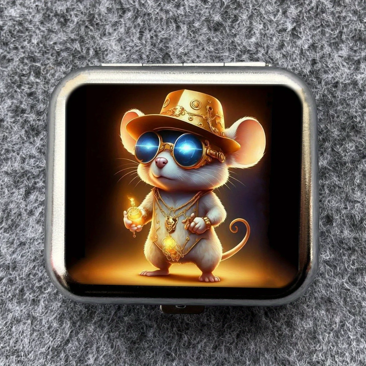 Cute Mouse Color Picture Mini Metal Ashtray, Portable Small Ashtray, Outdoor Portable Pocket Ashtray, Car Ashtray Creative